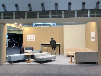 株式会社弘益